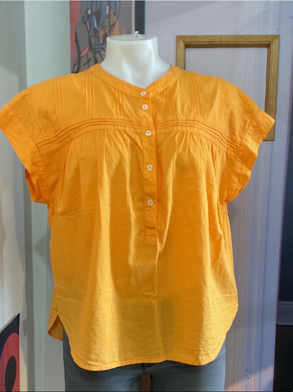 XiRENA Orange Short-Sleeve Button Front Pintuck Blouse